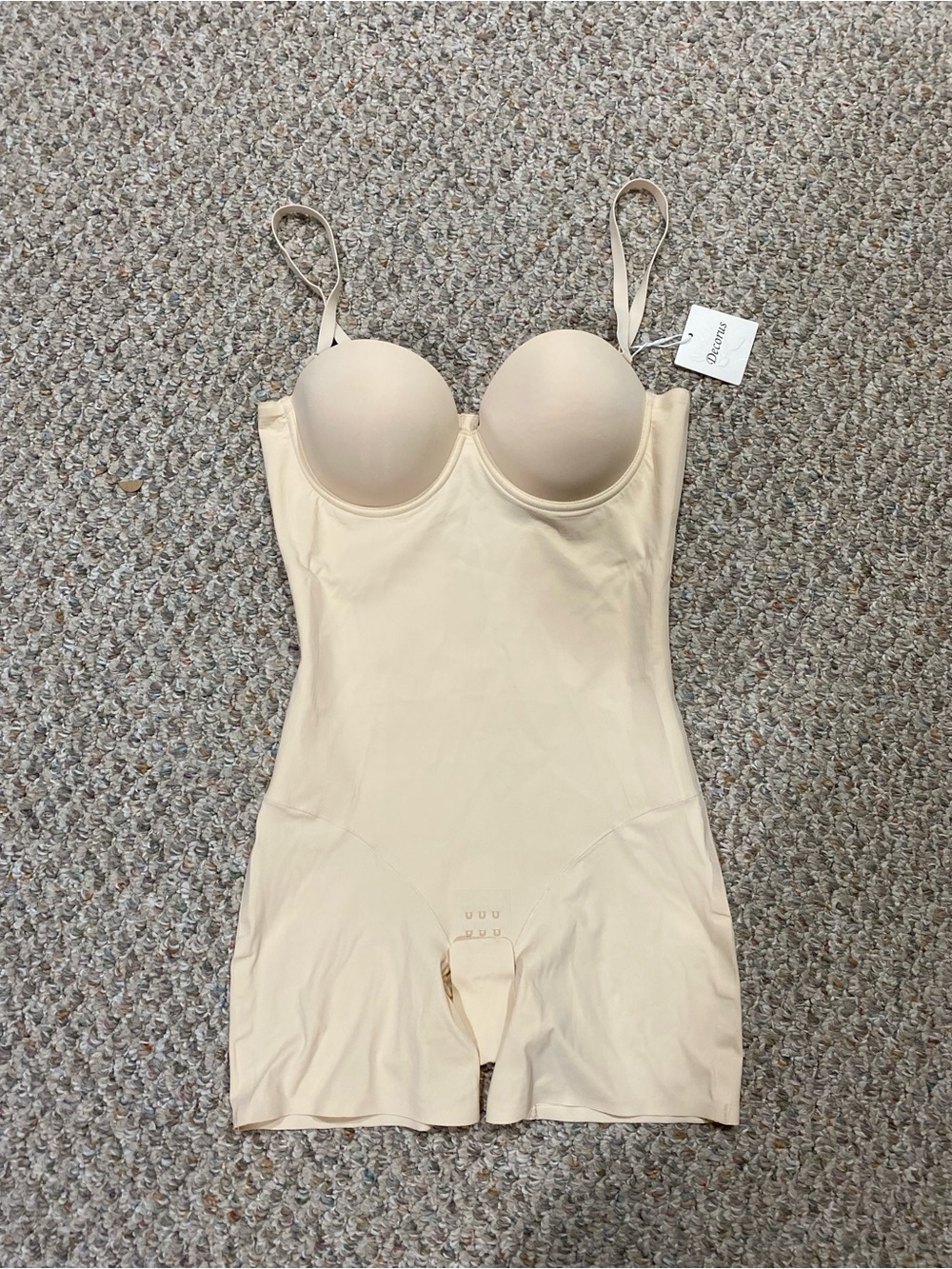 Everyday Nude Shaping Bodysuit with Built-In Bra